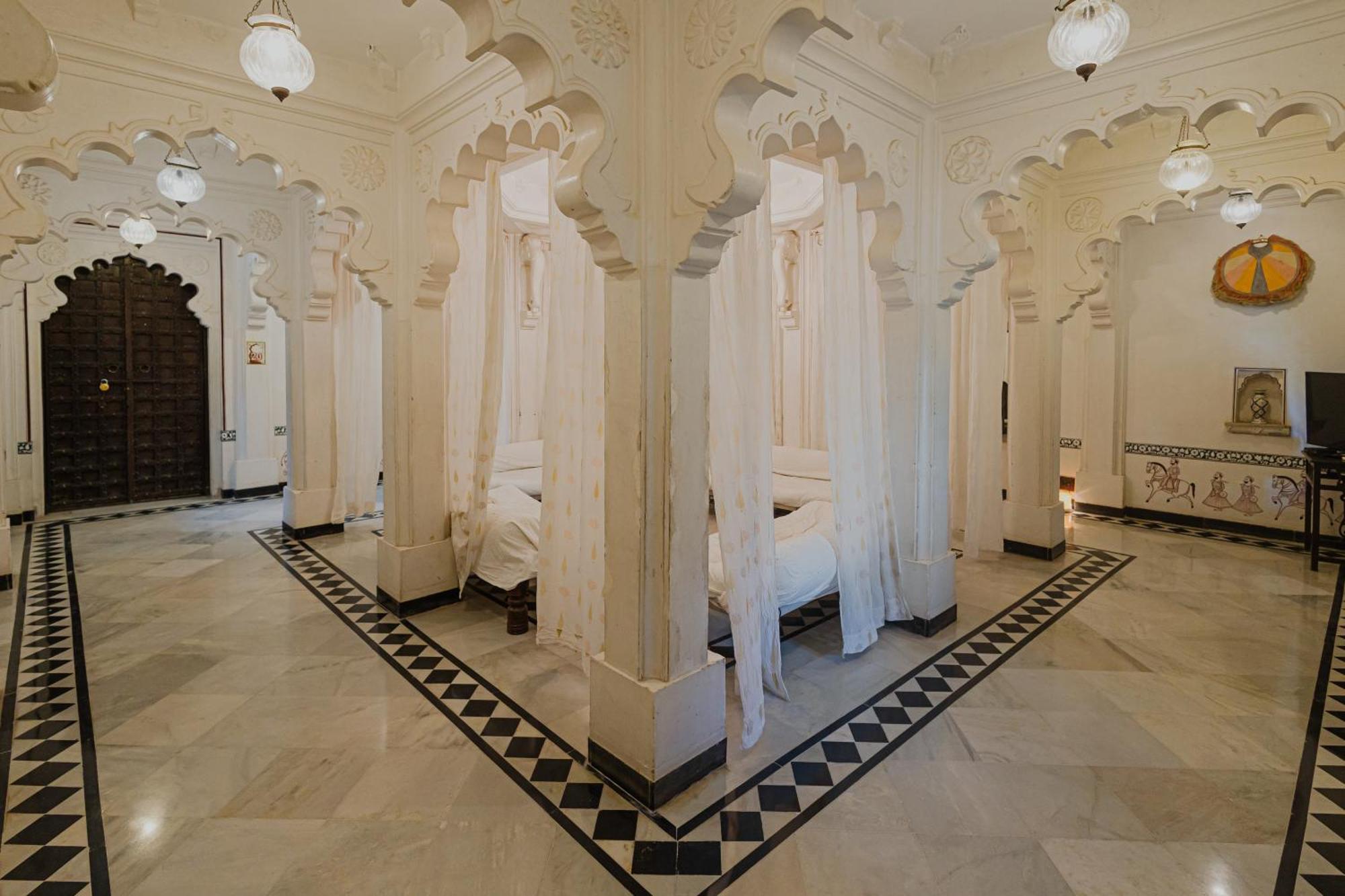 The Rawla Narlai - A Luxury Heritage Stay In Leopard Country Exteriör bild