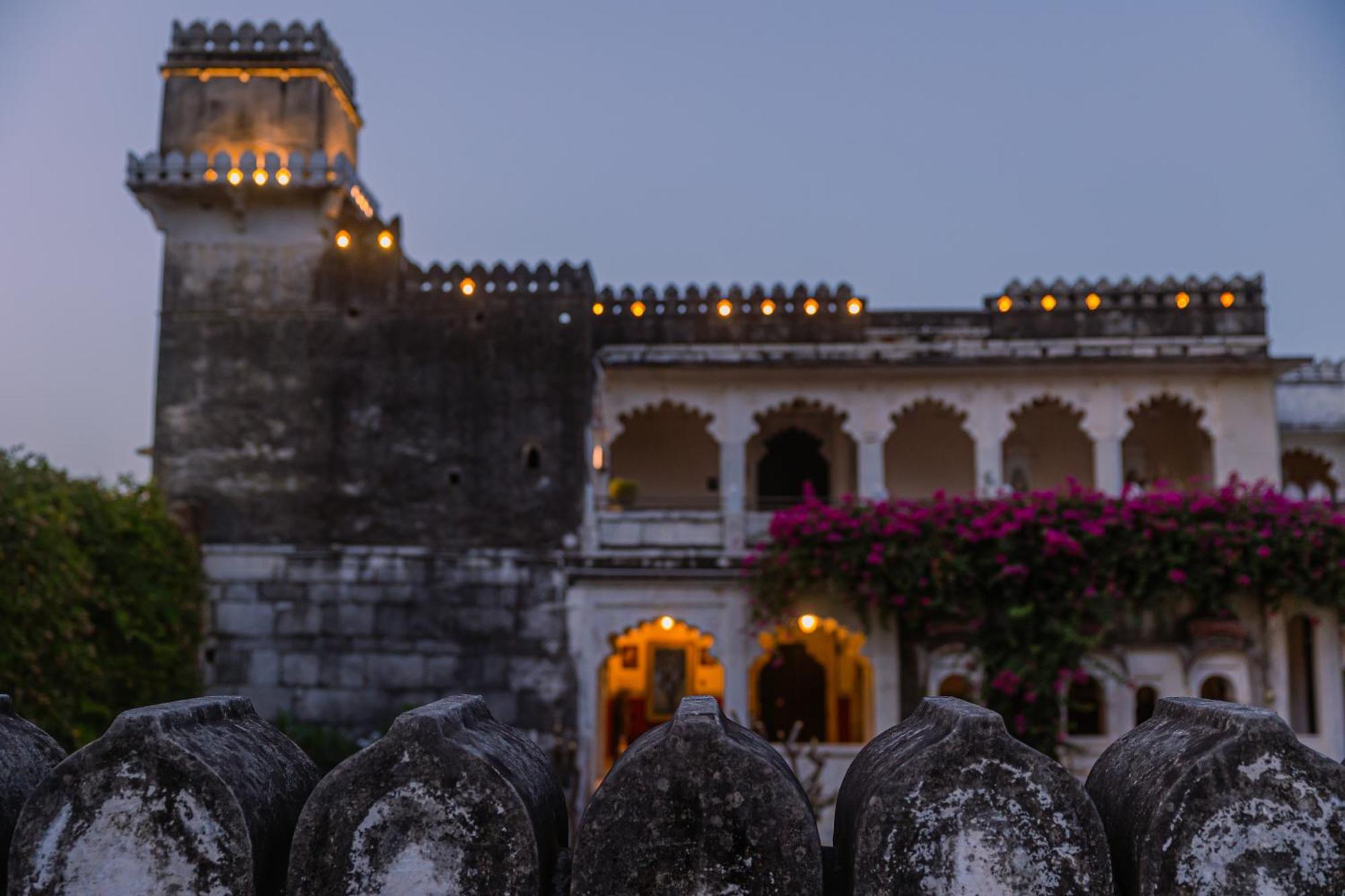 The Rawla Narlai - A Luxury Heritage Stay In Leopard Country Exteriör bild