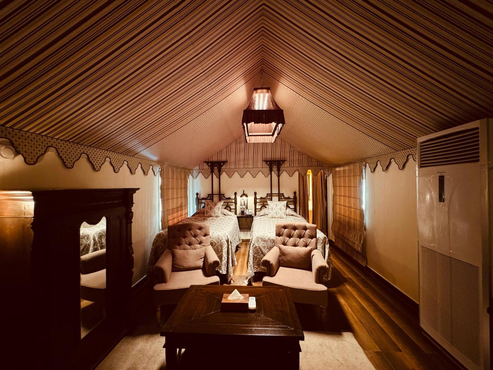 The Rawla Narlai - A Luxury Heritage Stay In Leopard Country Exteriör bild